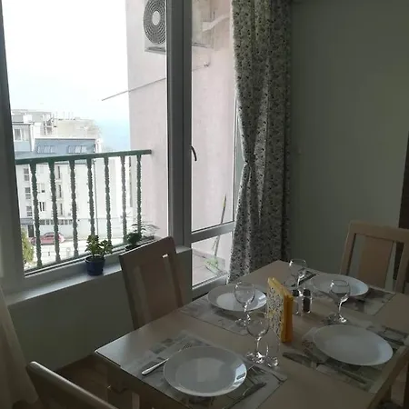 Sunny Home1 Apartment Warna